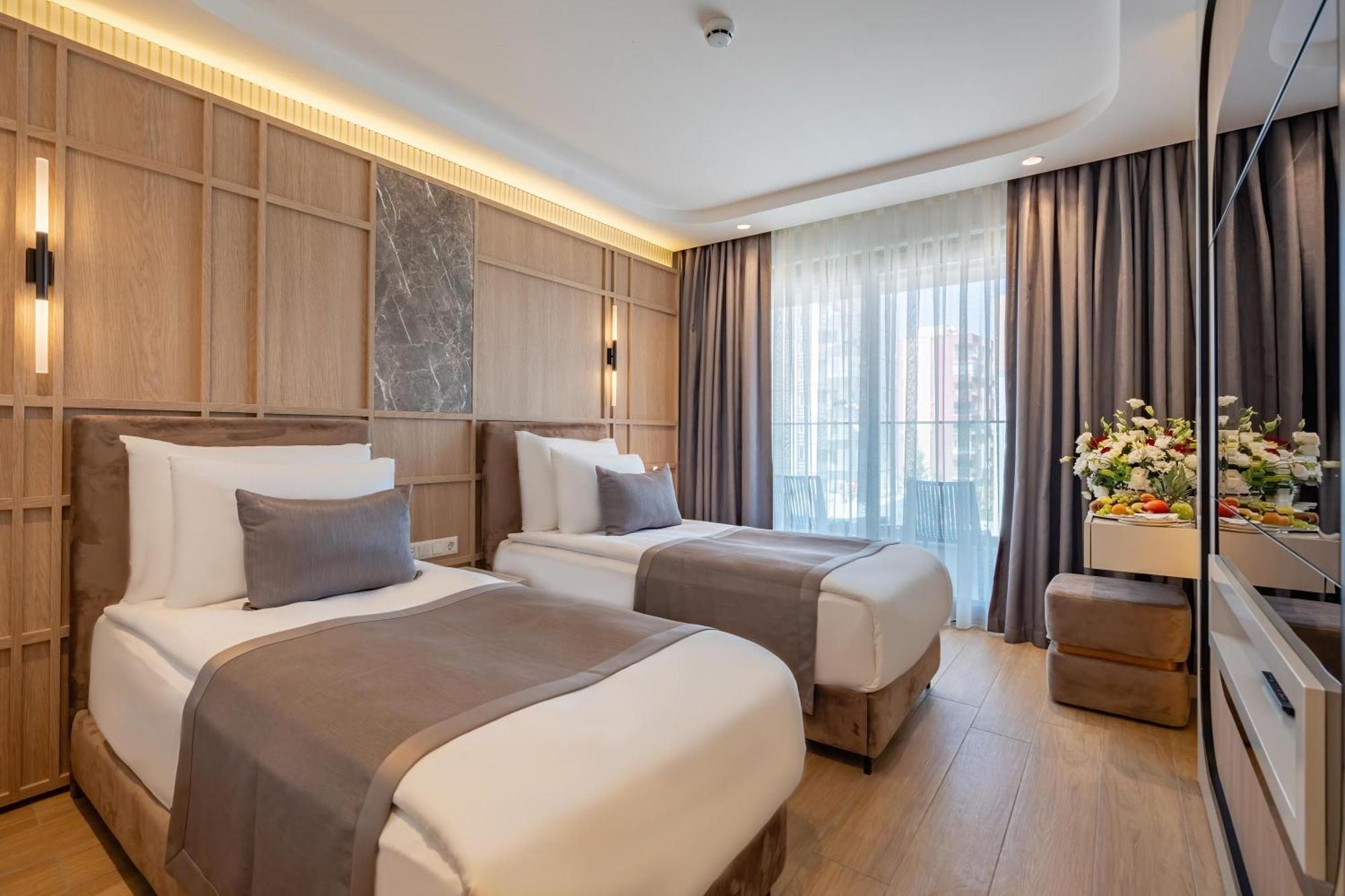 Awen Lara Hotel Antalya Kültér fotó